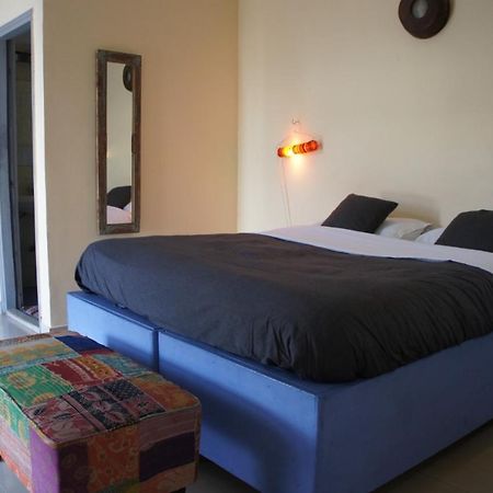Bed & Chai Guesthouse New Delhi Bagian luar foto