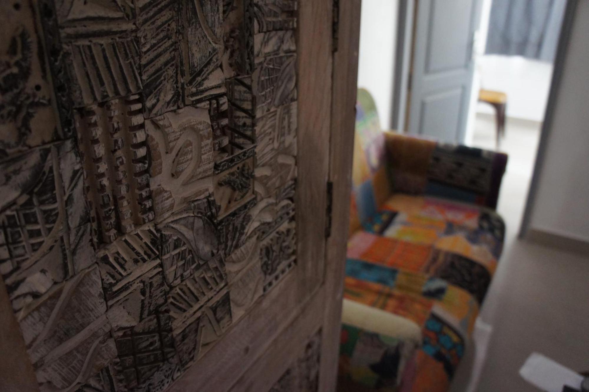 Bed & Chai Guesthouse New Delhi Bagian luar foto